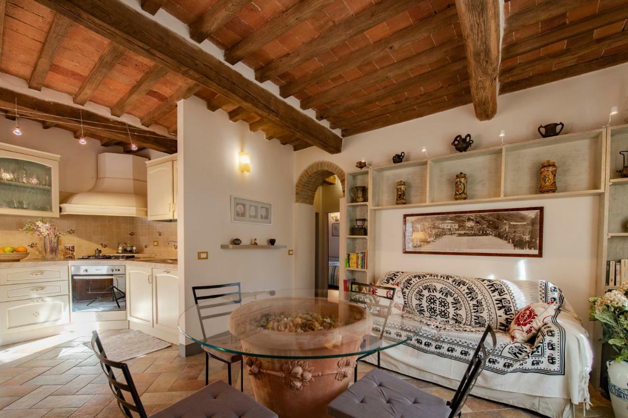 La Casina Di Pia Apartment Montieri Exterior foto